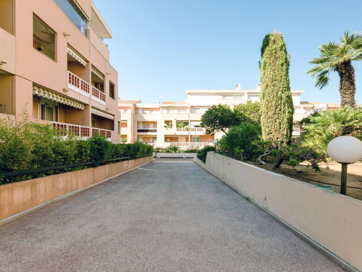 סן-מקסים Apartment Regina-2 By Interhome מראה חיצוני תמונה